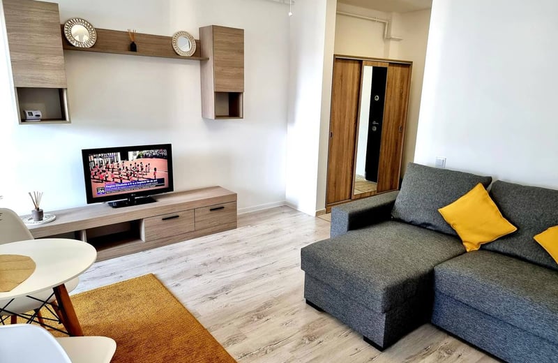 Rent of a bright freshly renovated 1-room apartment, Chiajna, Sector 6, Bucharest, Romania